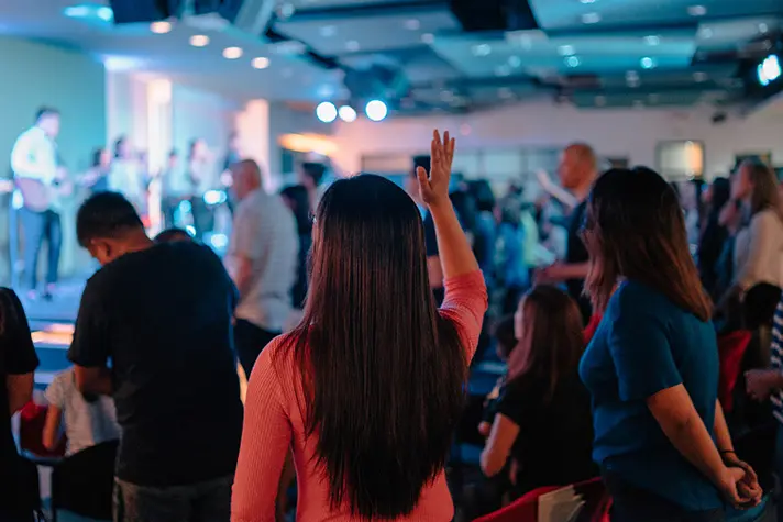 Asistir a la Iglesia: Un Viaje de Fe y Comunidad - Qué significa ir a la Iglesia asistir a la iglesia - Qué significa ir a la Iglesia