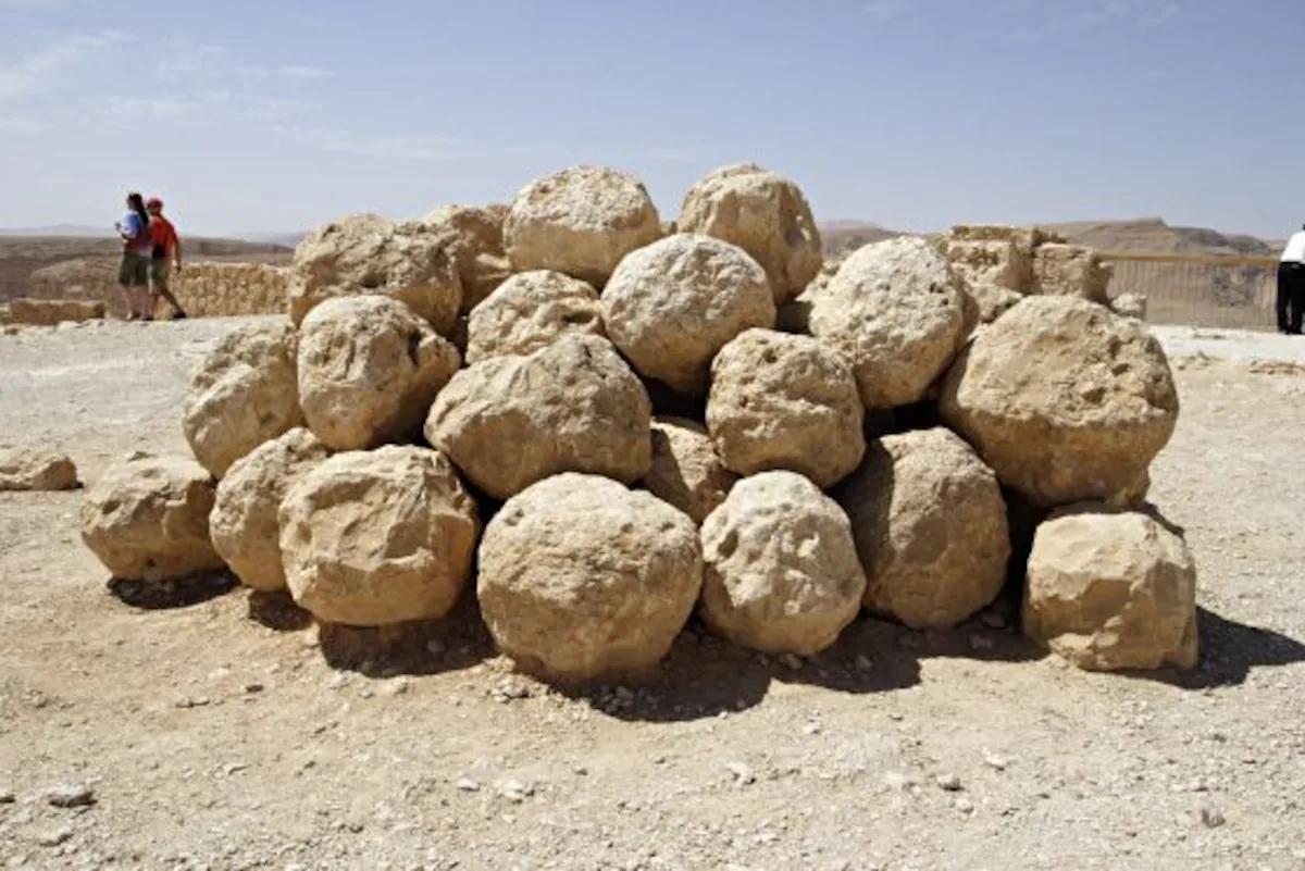 Masada: La Fortaleza de la Resistencia Judía - Qué significa Masada para los judíos masada biblia - Qué significa Masada para los judíos