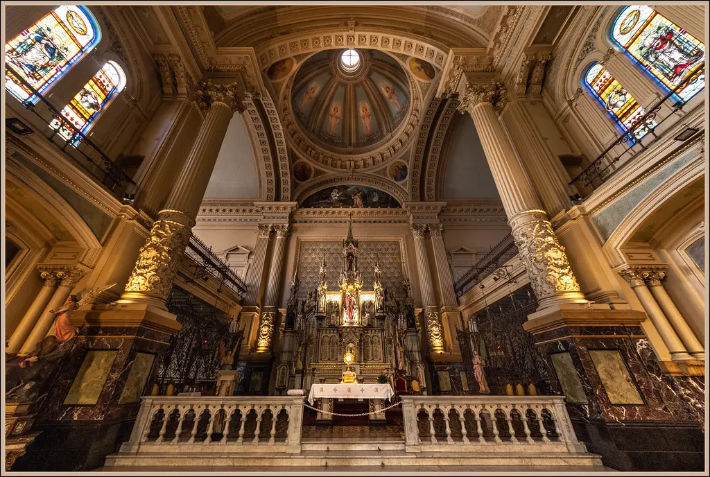 iglesia jesus sacramentado - Qué significa recibir a Jesús Sacramentado