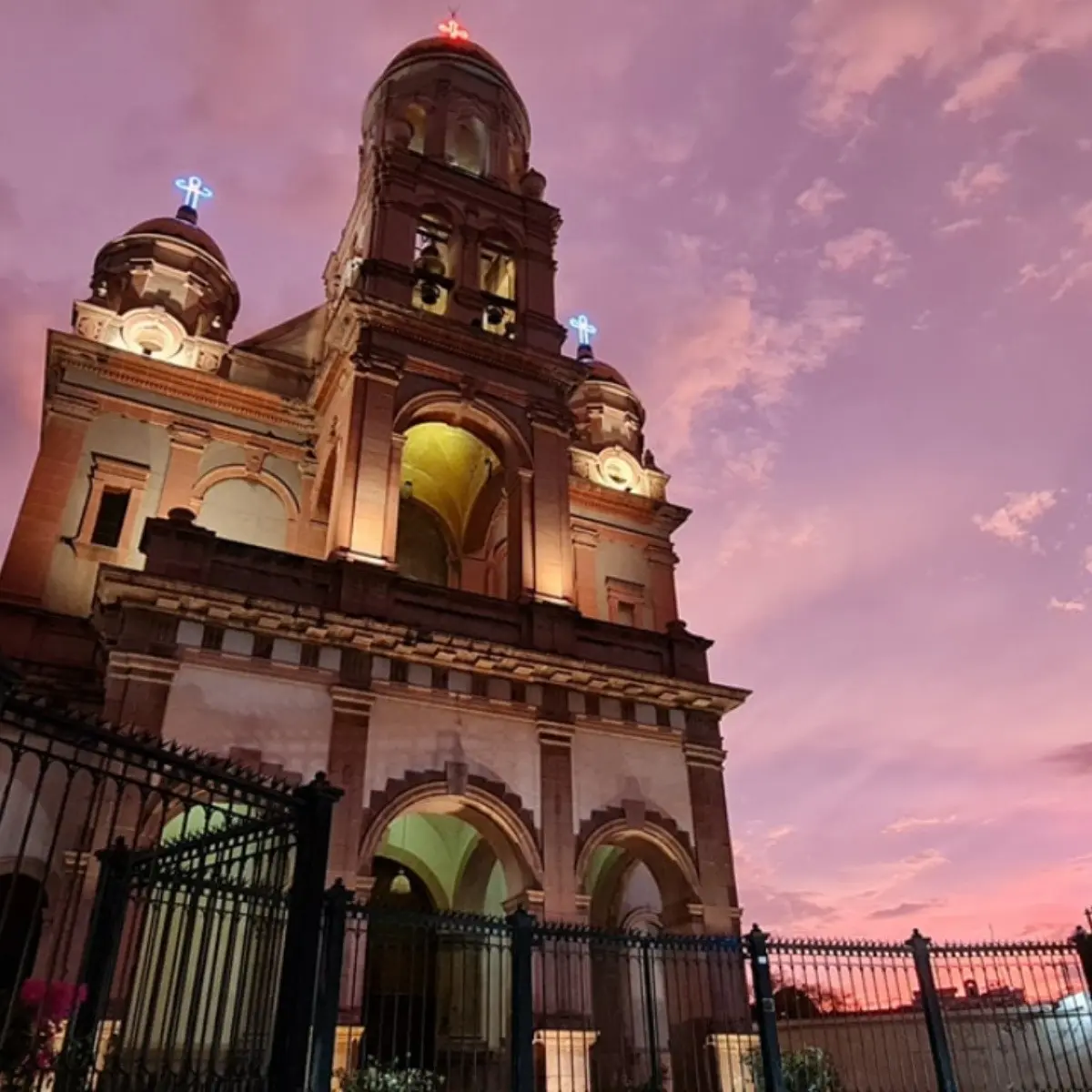 La Iglesia del Santuario: Un Espacio Sagrado de Fe y Devoción - Qué significa santuario en la Iglesia Catolica iglesia del santuario - Qué significa santuario en la Iglesia Catolica