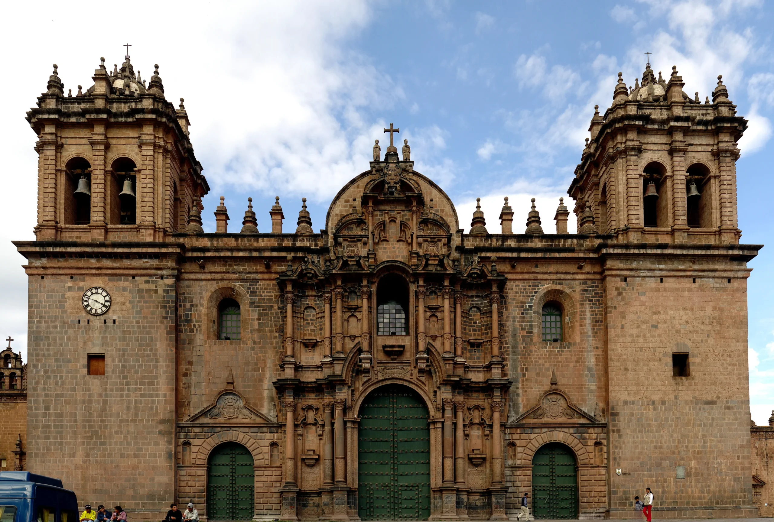 La Mística del Cusco: Historia, Cultura y Atracciones - Qué templos antiguos tenemos en Cusco iglesia cuzco - Qué templos antiguos tenemos en Cusco