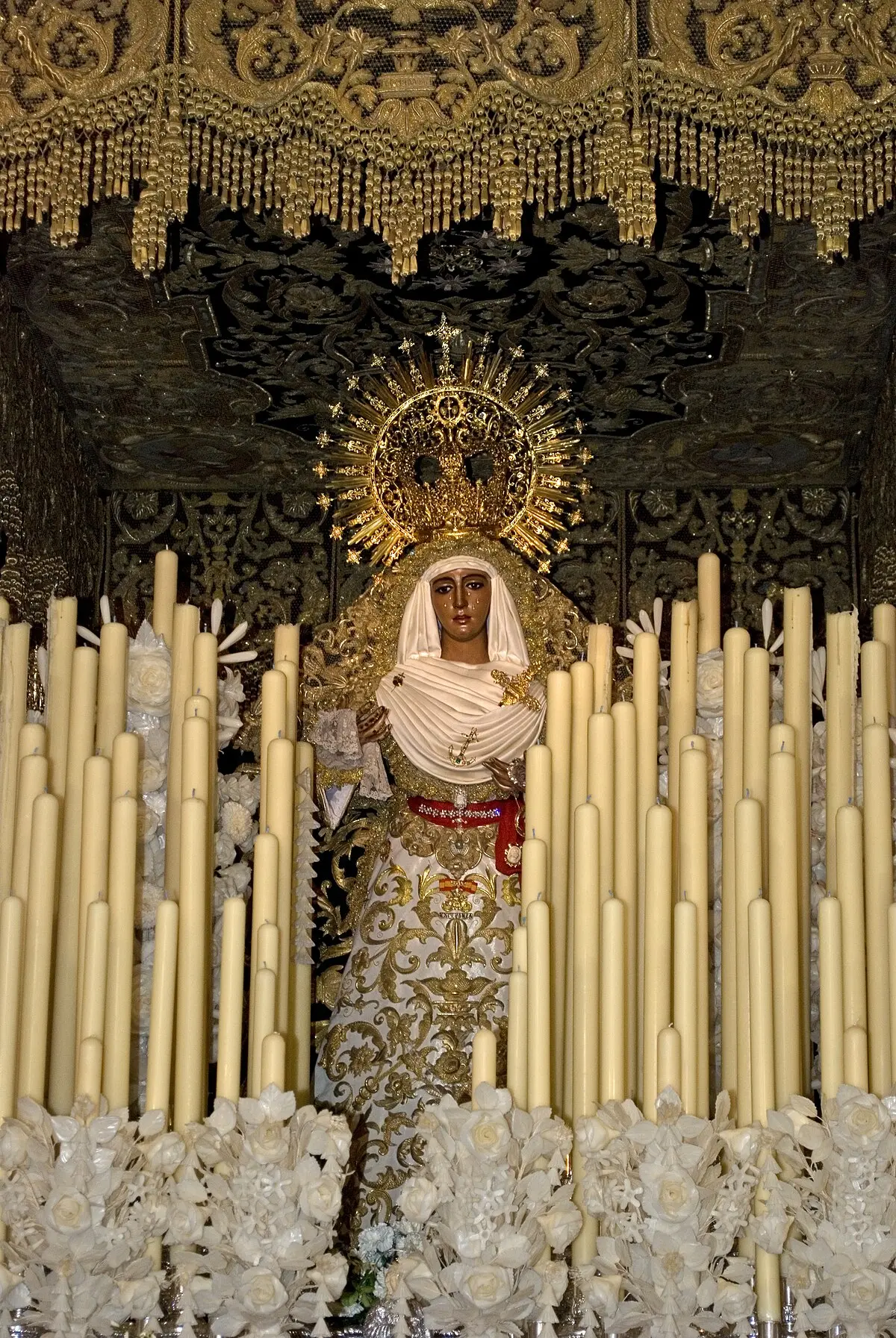 La Iglesia de Santa Ana y el Legado de Triana - Qué Virgen está en Triana iglesia santa ana triana - Qué Virgen está en Triana