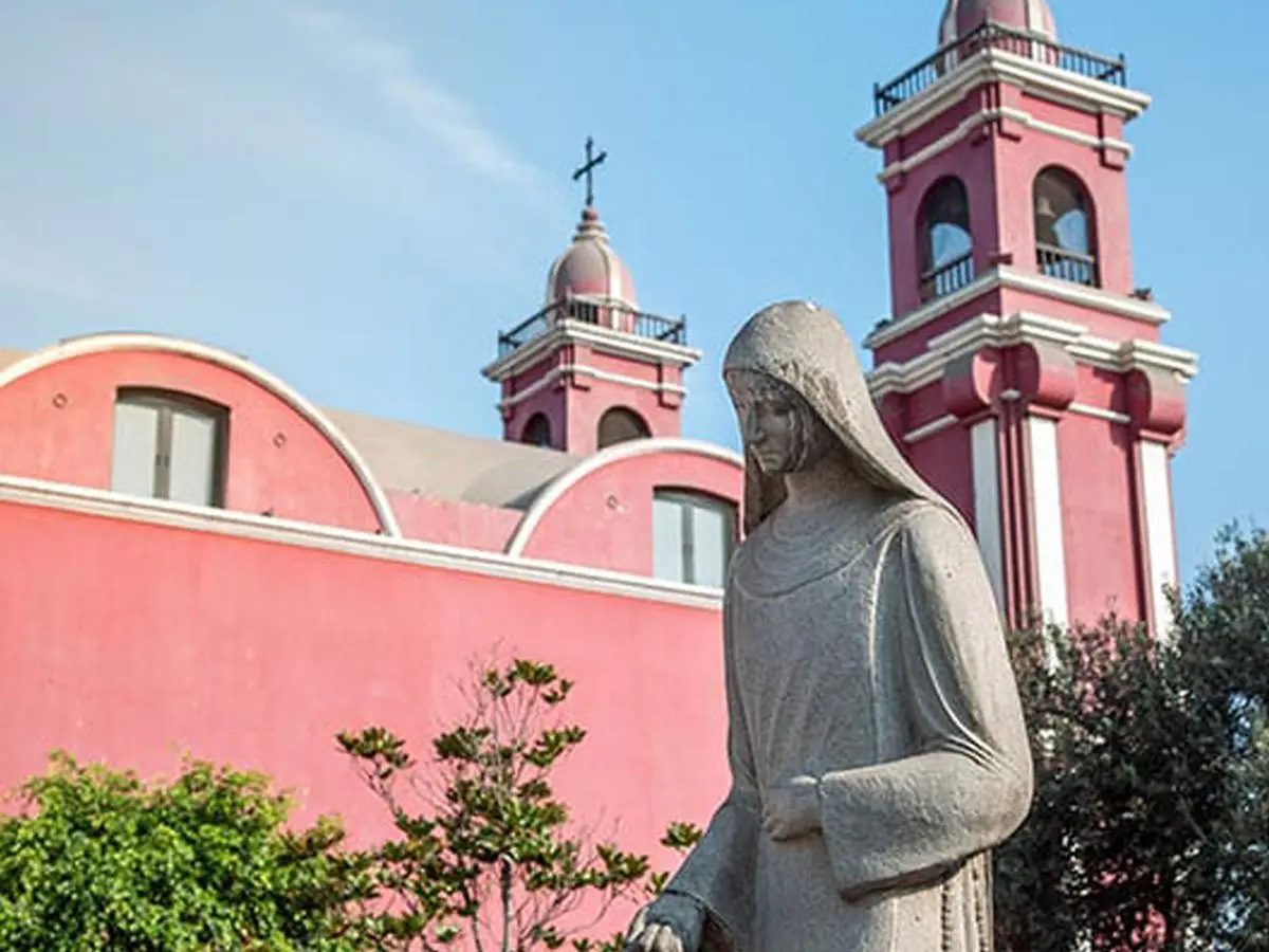 iglesia santa rosa de lima arquitectura - Quién construyó a Santa Rosa de Lima