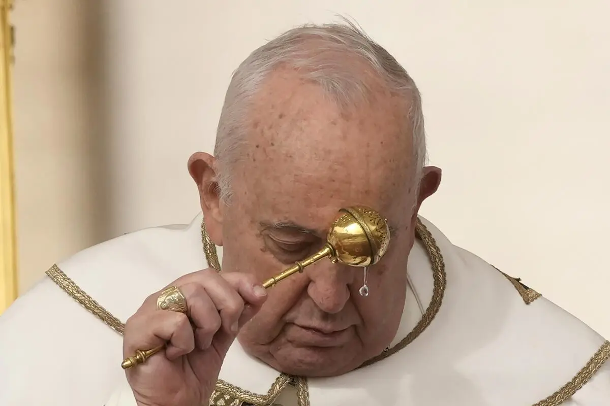 ¿Quién preside la misa? Roles y responsabilidades en la celebración eucarística - Quién dirige la liturgia quien preside la misa - Quién dirige la liturgia