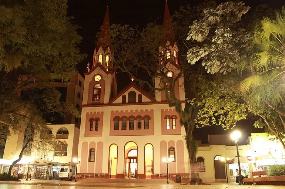 horario de misa hoy en posadas - Quién es el patrono de la ciudad de Posadas