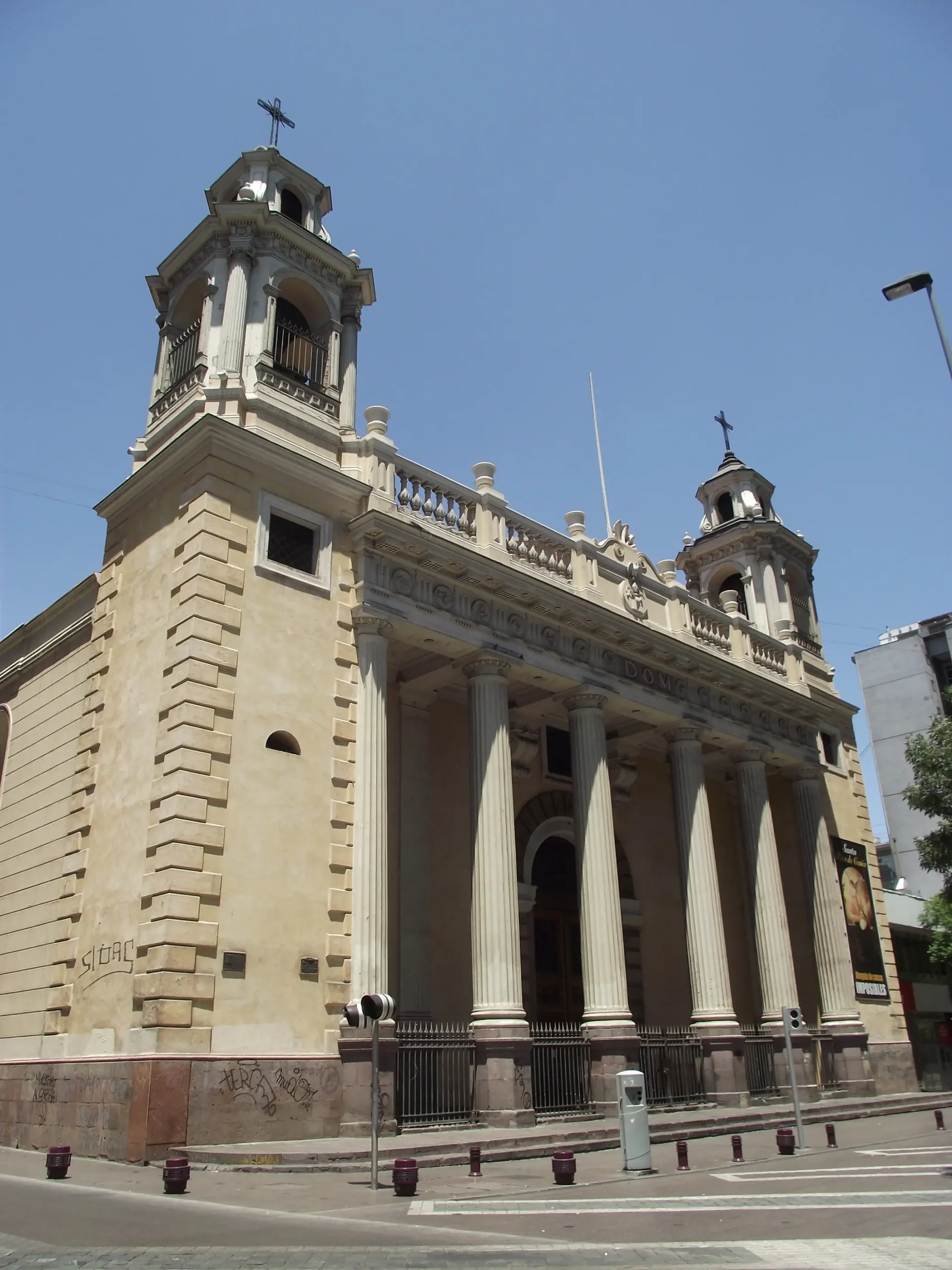 La Iglesia de Santiago de Chile: Un Recorrido Histórico y Espiritual - Quién está enterrado en la Catedral de Santiago de Chile iglesia de santiago de chile - Quién está enterrado en la Catedral de Santiago de Chile