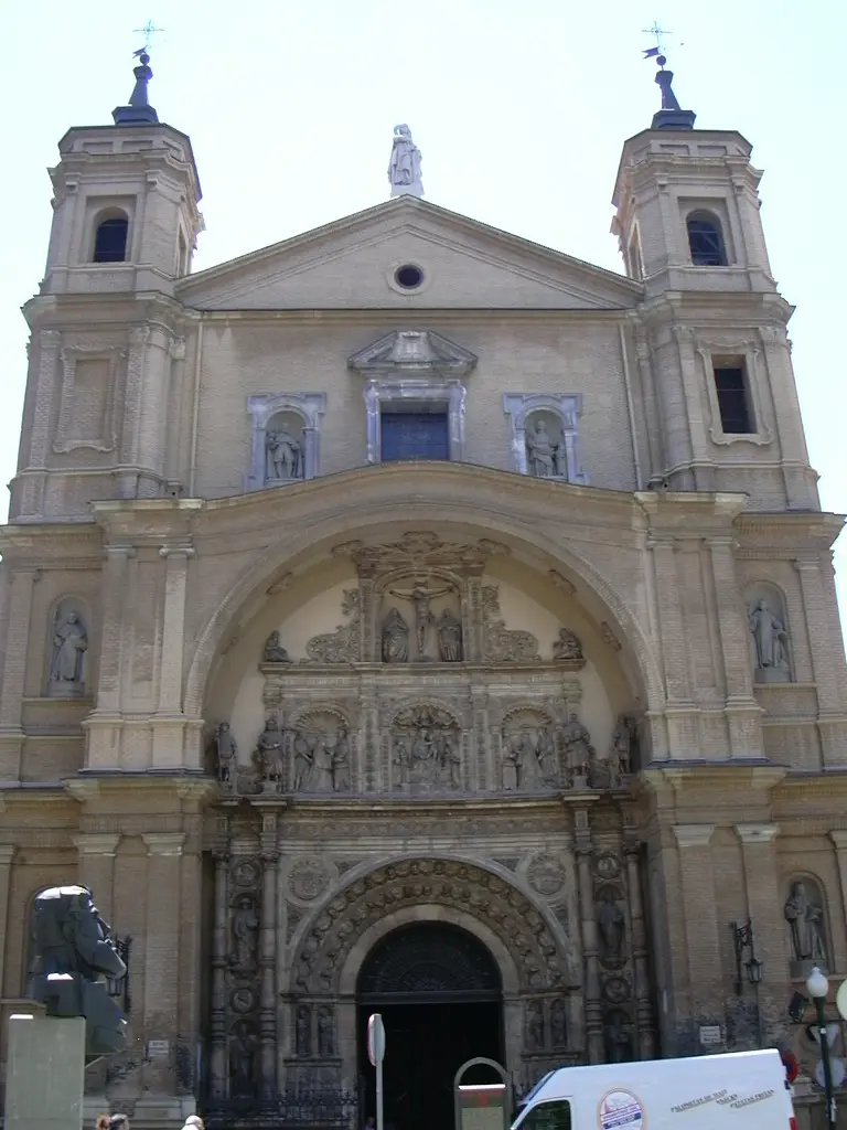 La Iglesia de Santa Engracia: Un Tesoro Histórico en Zaragoza - Quién fue la Santa Engracia iglesia de santa engracia zaragoza - Quién fue la Santa Engracia