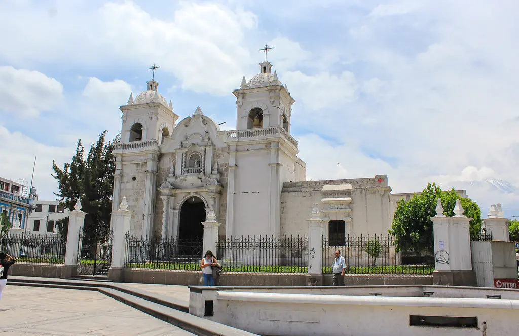 La Iglesia de Santa Marta en Arequipa: Un Santuario de Fe y Tradición - Quién fue la Virgen Santa Marta iglesia santa marta arequipa - Quién fue la Virgen Santa Marta