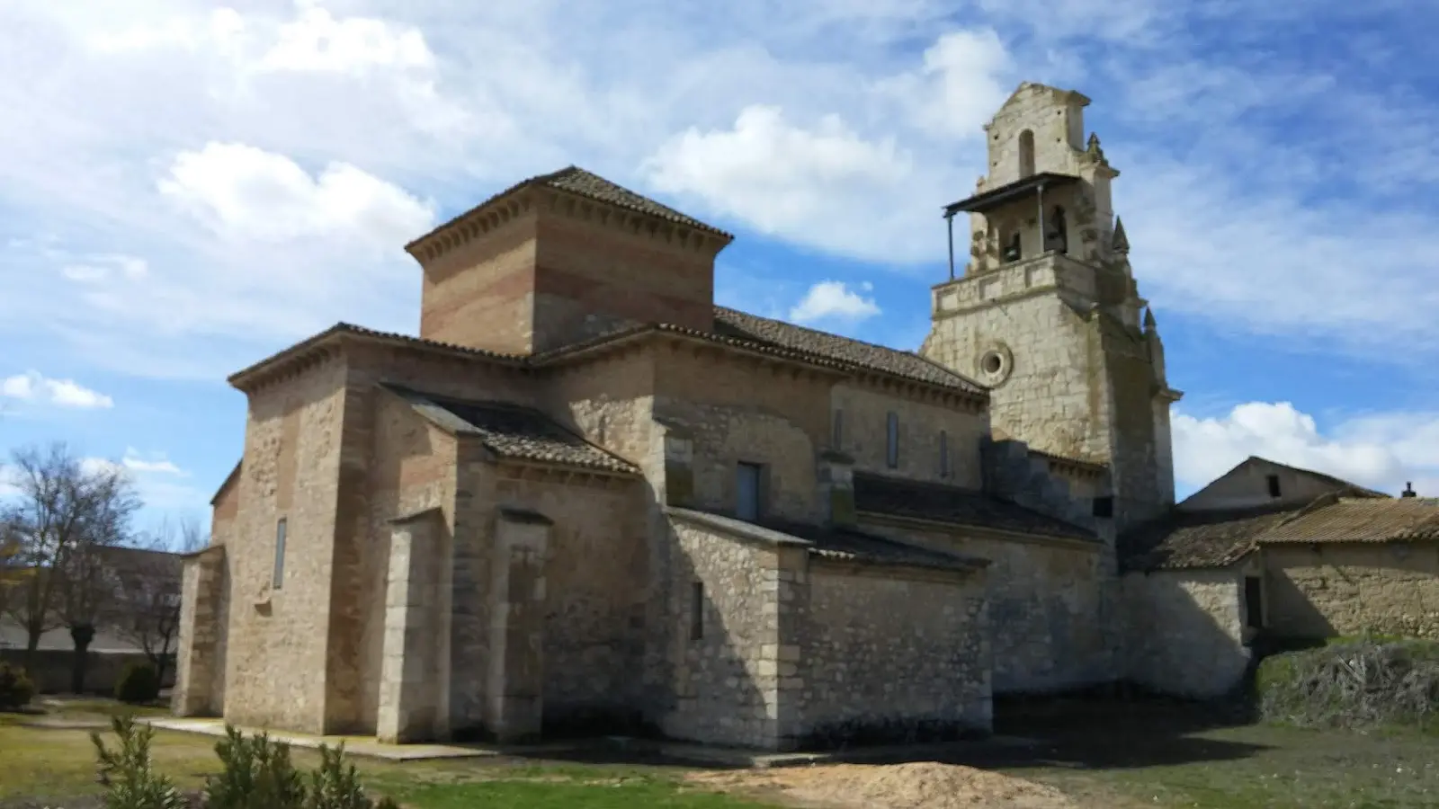 La Iglesia de San Cebrián de Mazote: Un Tesoro Románico en Tierra de Campos - Quién fue San Cebrián iglesia de san cebrián de mazote - Quién fue San Cebrián