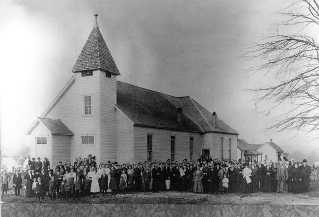 La Iglesia de Dios en Cleveland: Una Historia de Fe y Comunidad - Son lo mismo la Iglesia de Dios y los pentecostales iglesia de dios cleveland - Son lo mismo la Iglesia de Dios y los pentecostales